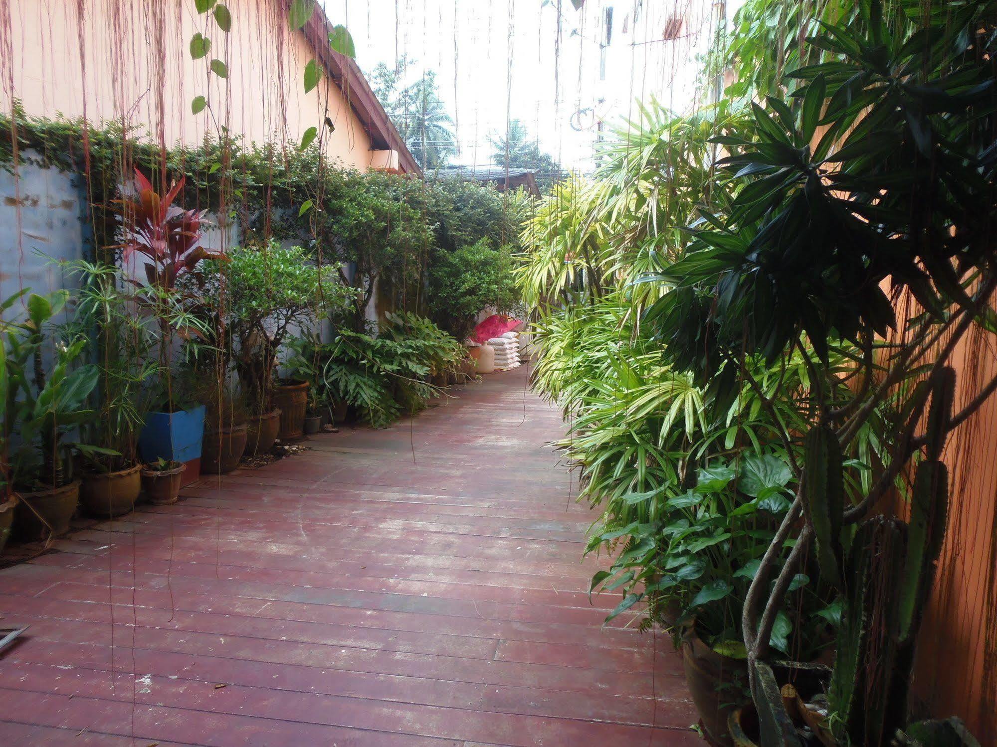 The Orange Resort Ao Nang Esterno foto
